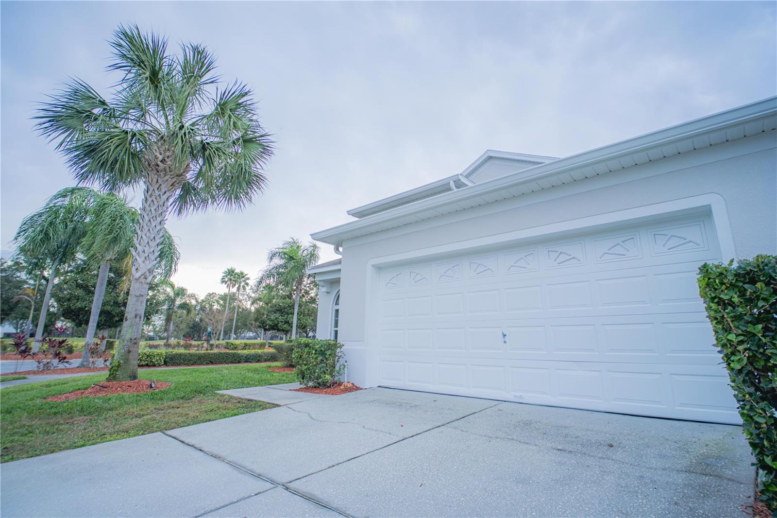 8100 FAN PALM WAY, KISSIMMEE, FL, 34747