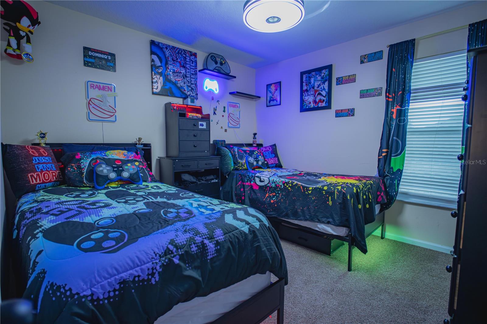 8100 FAN PALM WAY, KISSIMMEE, FL, 34747