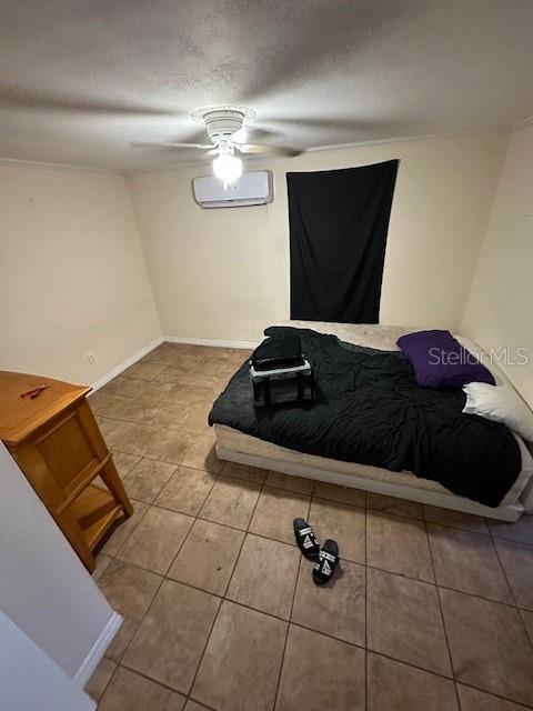 8823 W ROBSON ST, TAMPA, FL, 33615