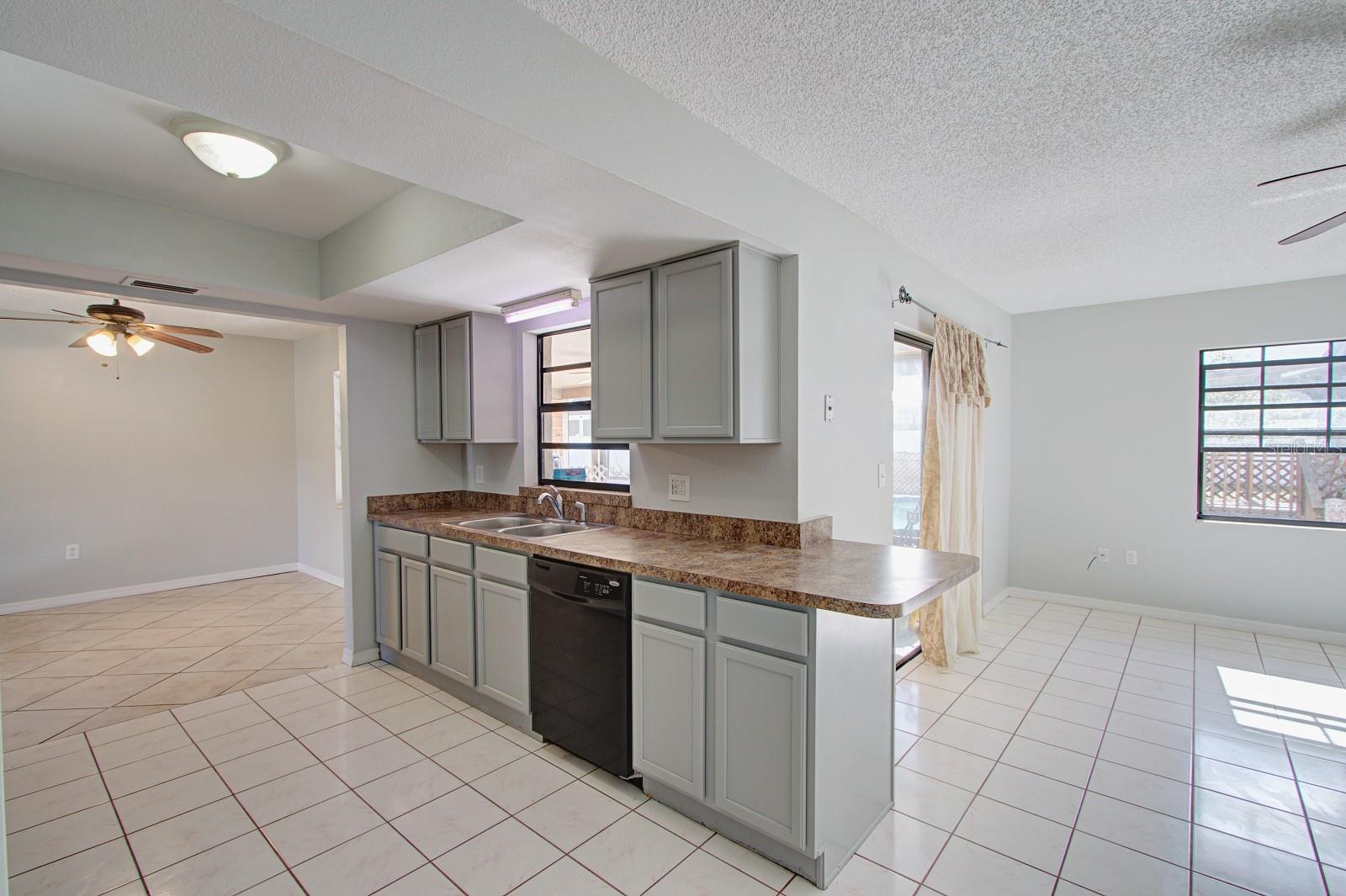 1561 OHARA ST, DELTONA, FL, 32725