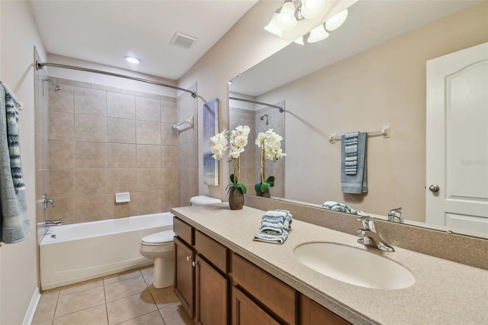 2212 VALTERRA VISTA WAY, VALRICO, FL, 33594