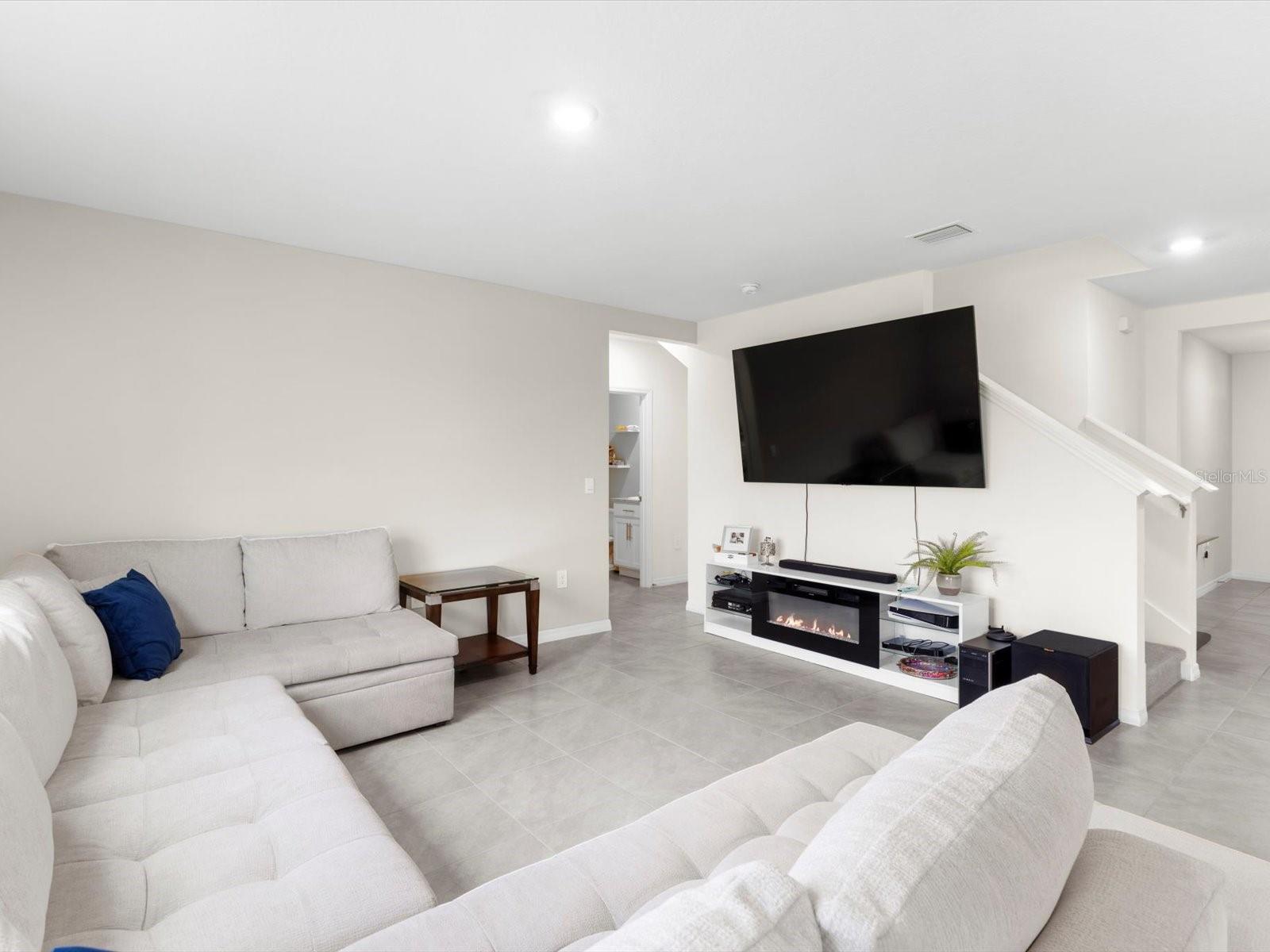 17011 BARNWOOD PL, BRADENTON, FL, 34211