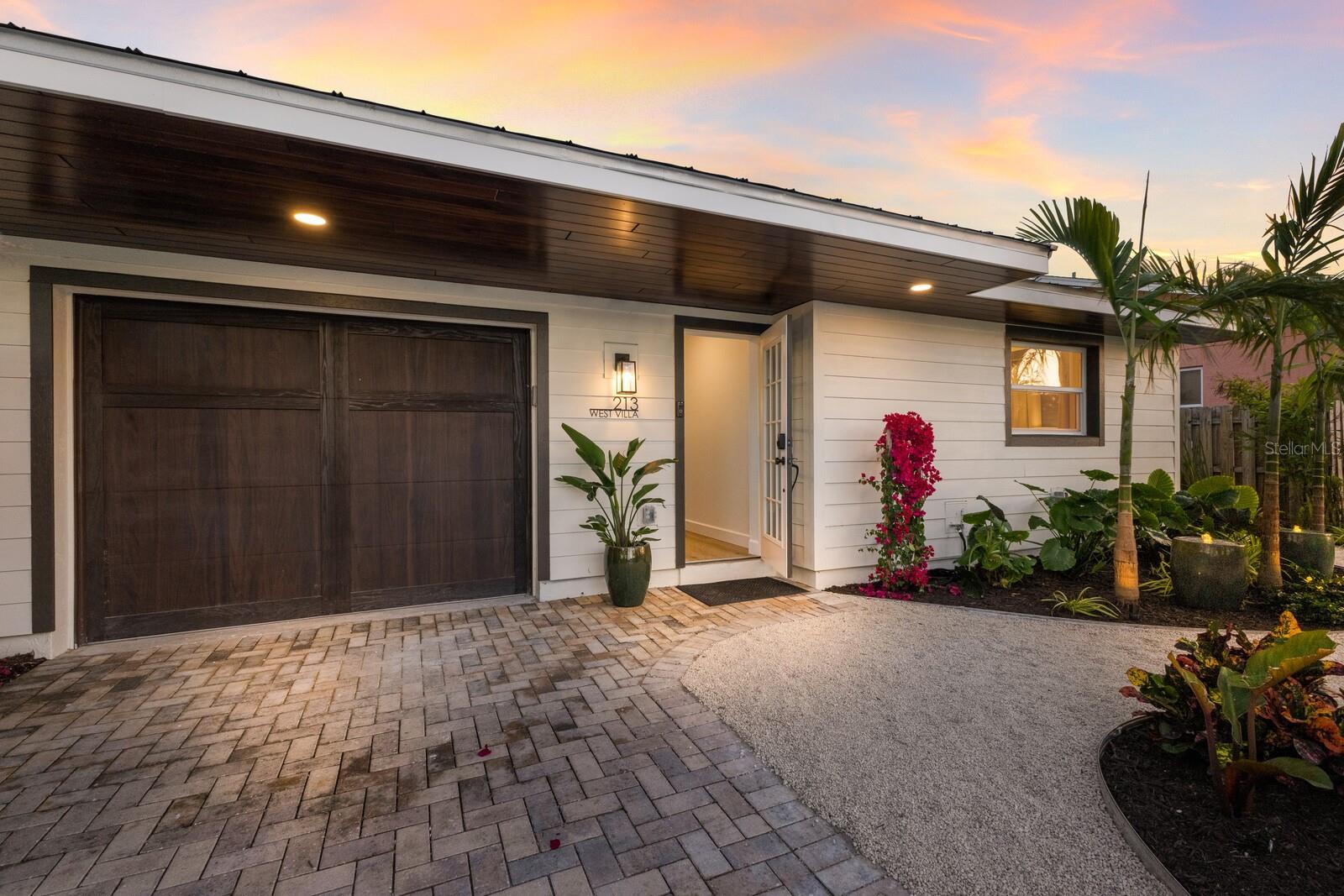 213 83RD ST, HOLMES BEACH, FL, 34217