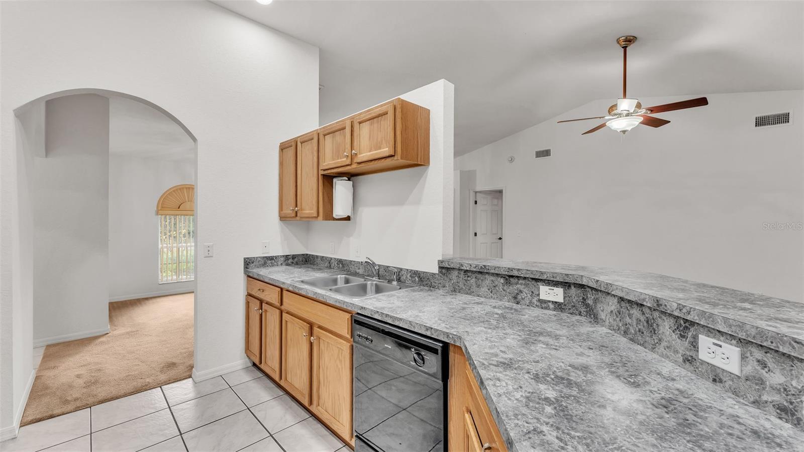 2612 MAGNOLIA CIR, LAKE WALES, FL, 33898