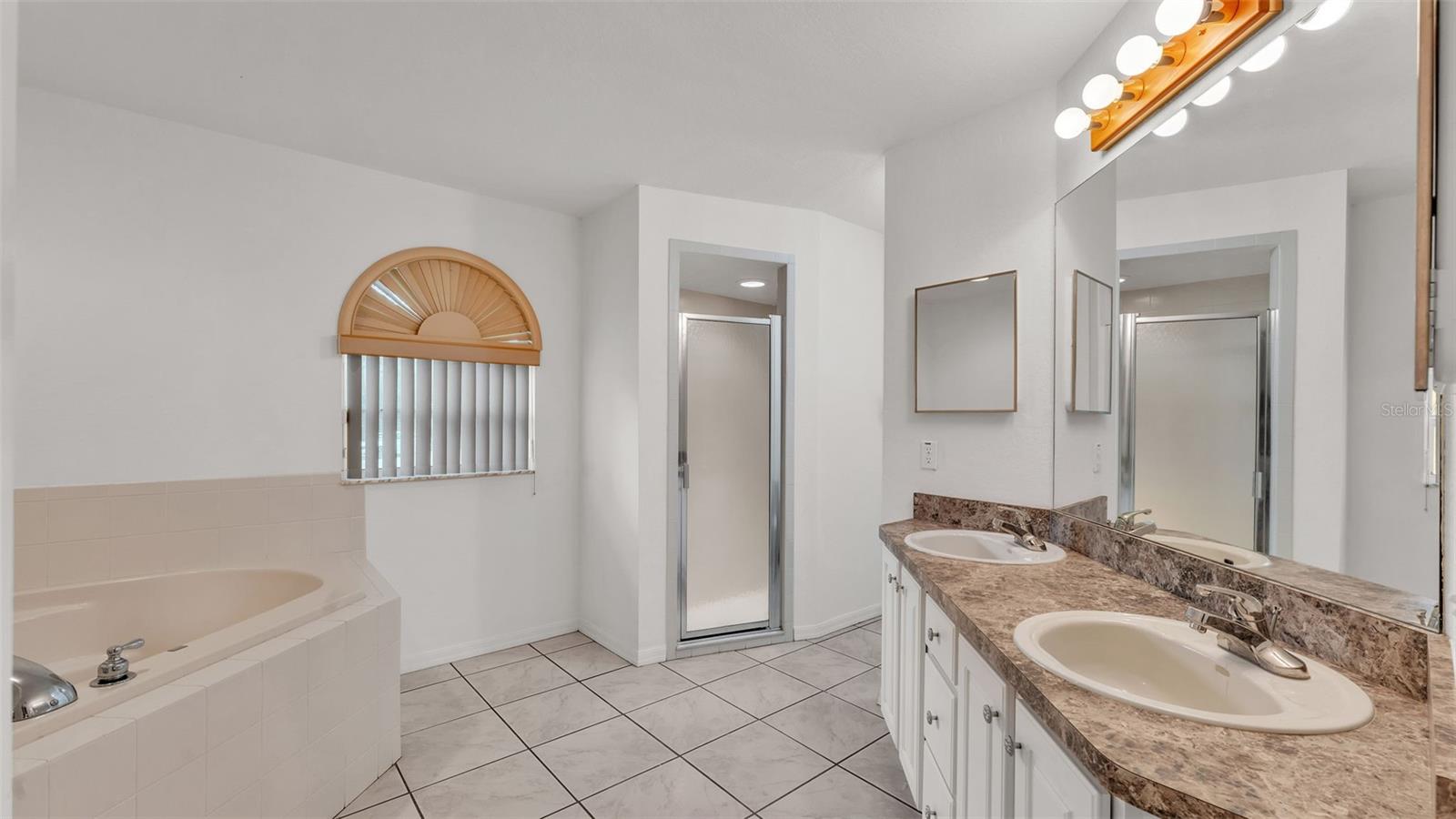 2612 MAGNOLIA CIR, LAKE WALES, FL, 33898