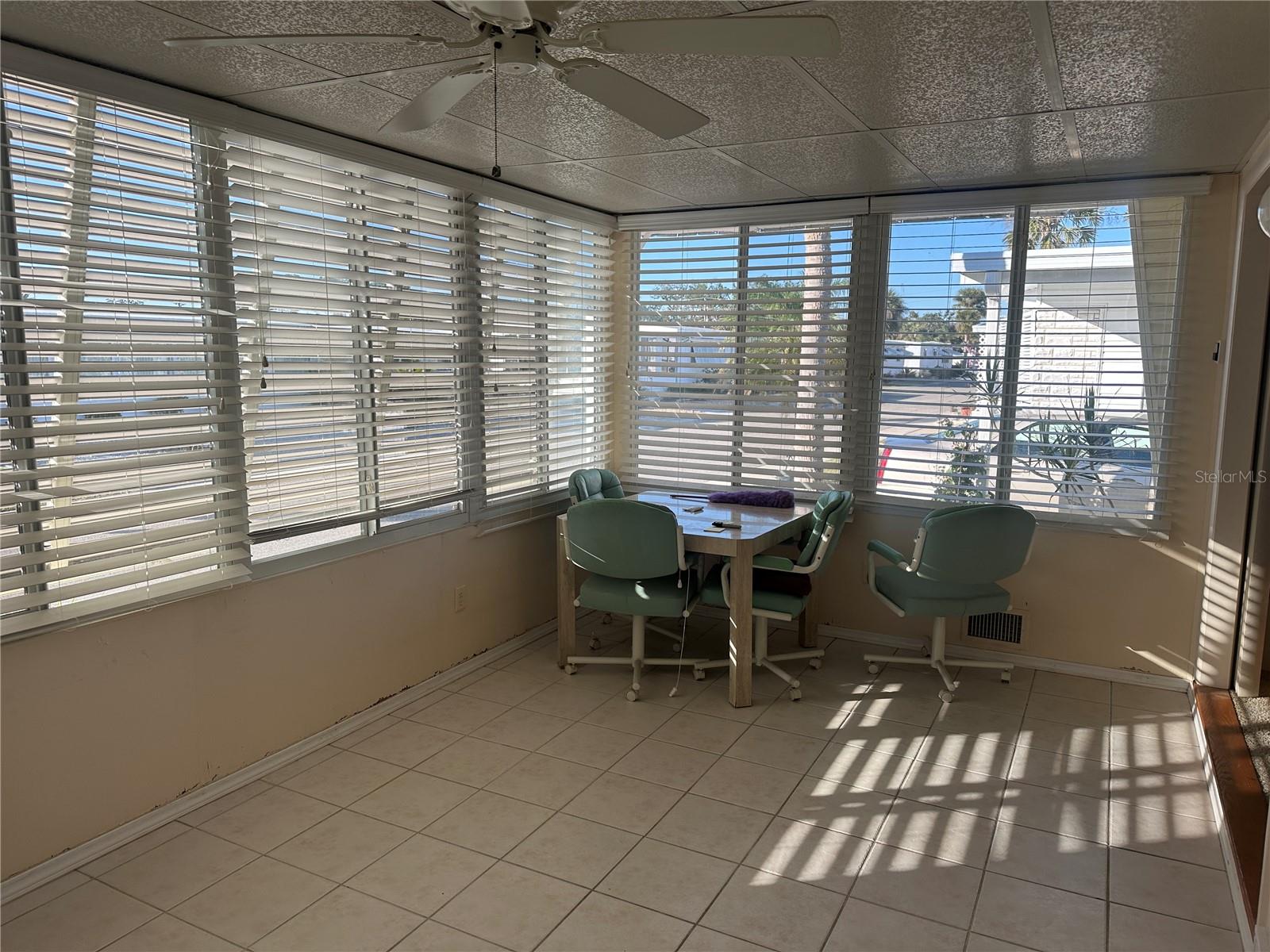 5691 BEGONIA RD, VENICE, FL, 34293