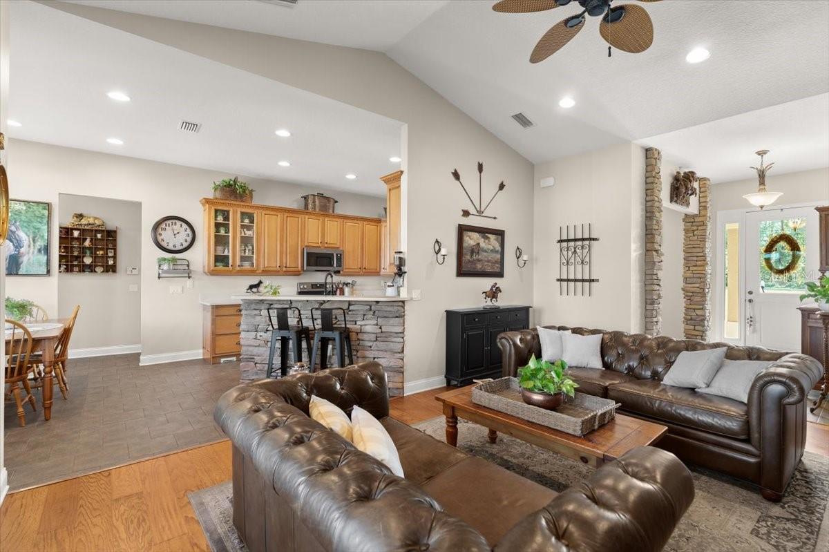 140 LITTLE BROWN CHURCH RD, PIERSON, FL, 32180