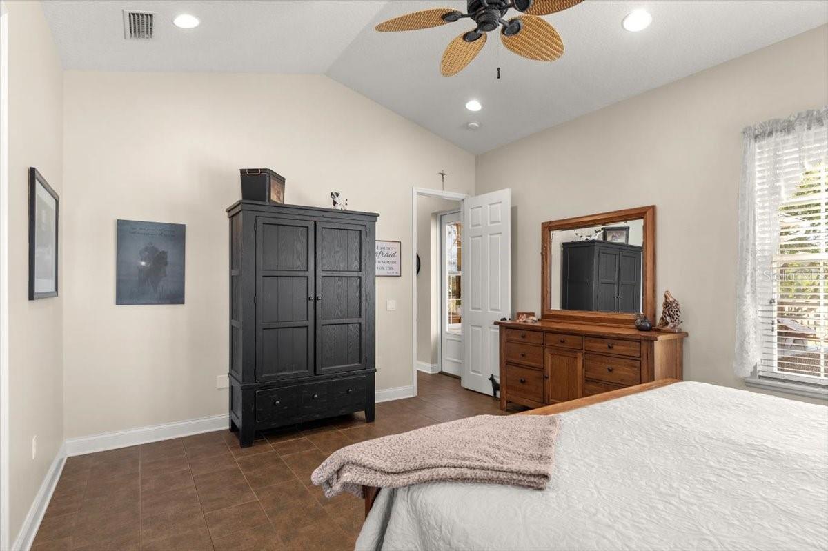 140 LITTLE BROWN CHURCH RD, PIERSON, FL, 32180