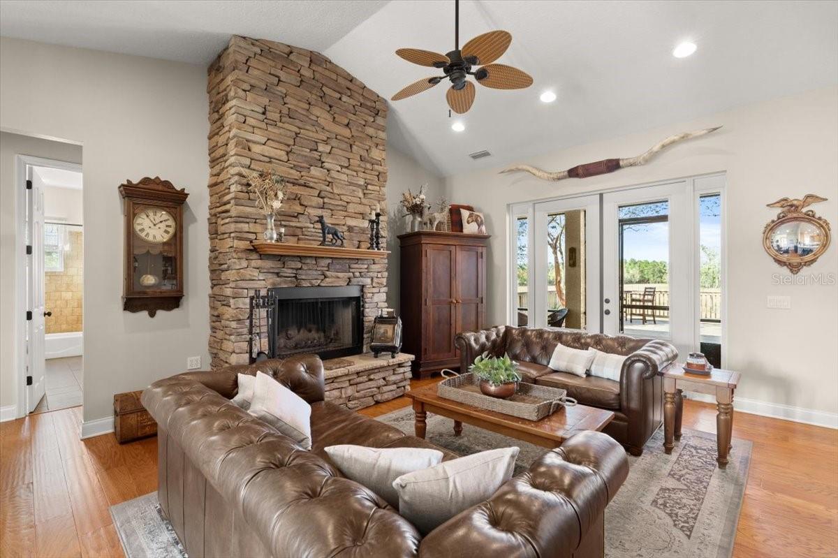 140 LITTLE BROWN CHURCH RD, PIERSON, FL, 32180
