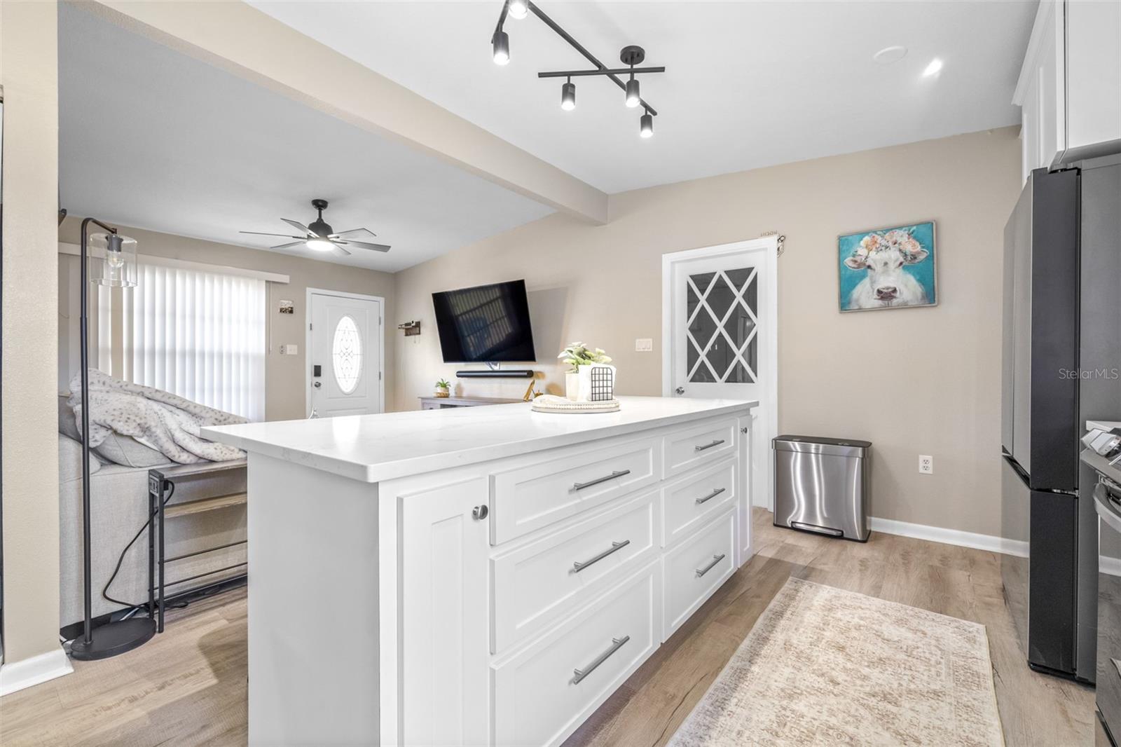 6019 N CLARK AVE, TAMPA, FL, 33614