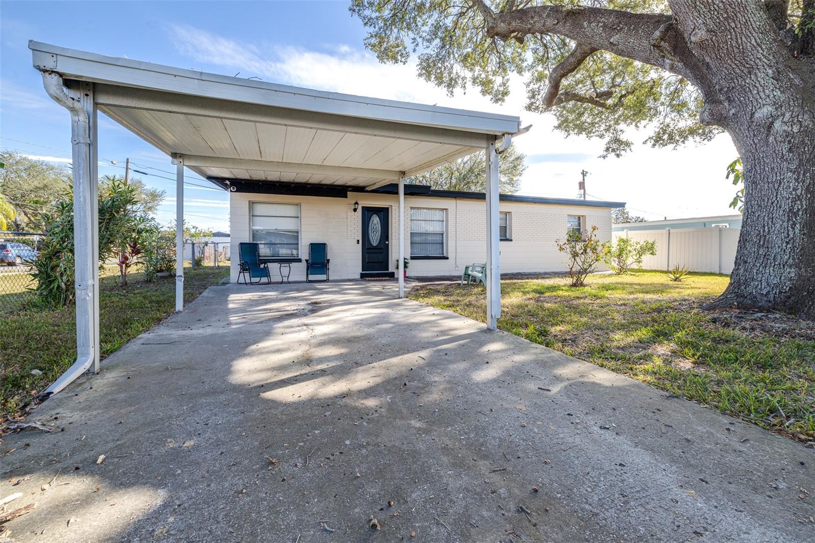 6019 N CLARK AVE, TAMPA, FL, 33614