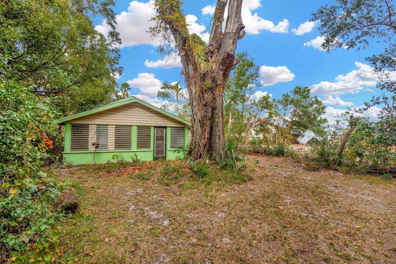 2014 E WOOD ST, TAMPA, FL, 33604