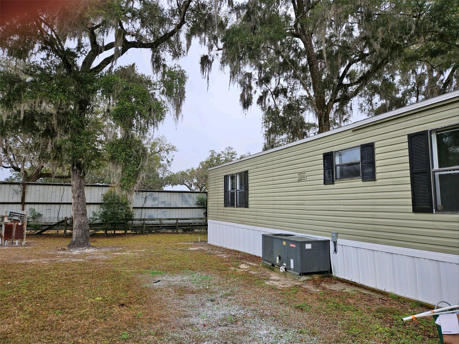 1001 NE 77TH ST #23, OCALA, FL, 34479