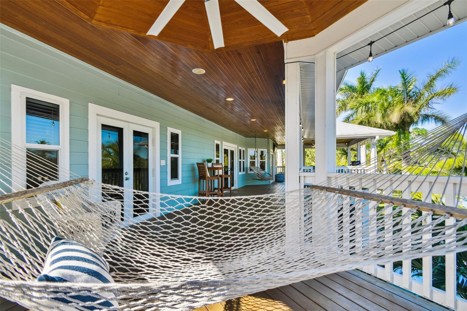 2127 LUSITANIA DR, SARASOTA, FL, 34231