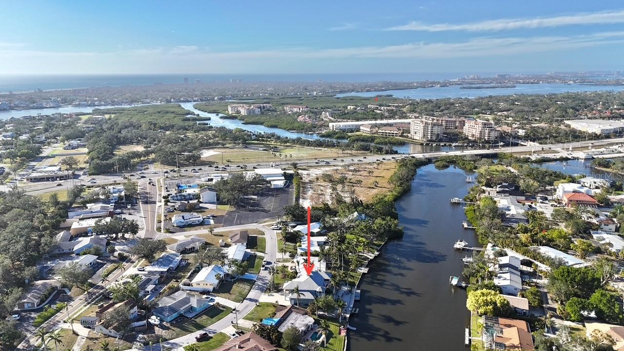 2127 LUSITANIA DR, SARASOTA, FL, 34231
