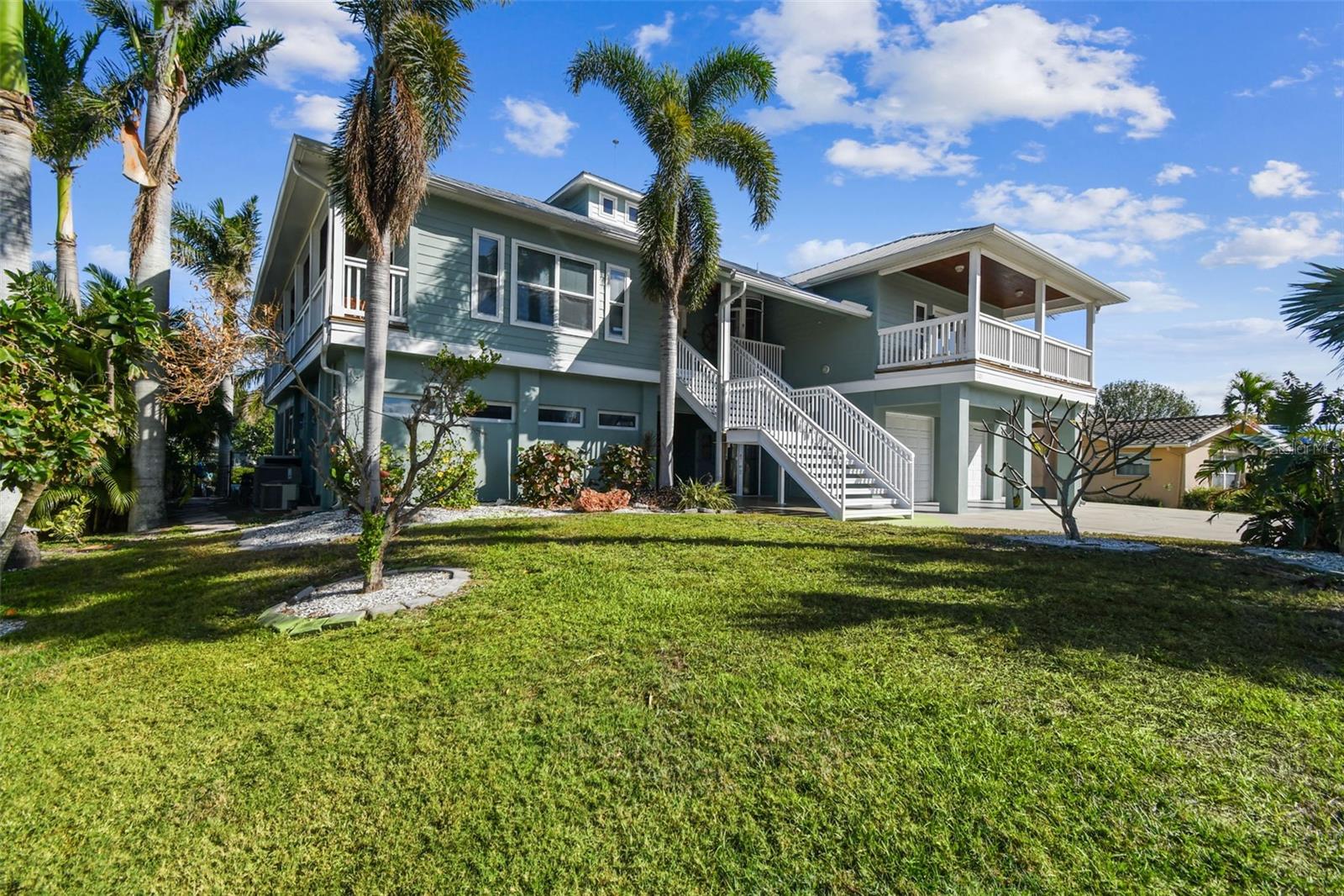 2127 LUSITANIA DR, SARASOTA, FL, 34231