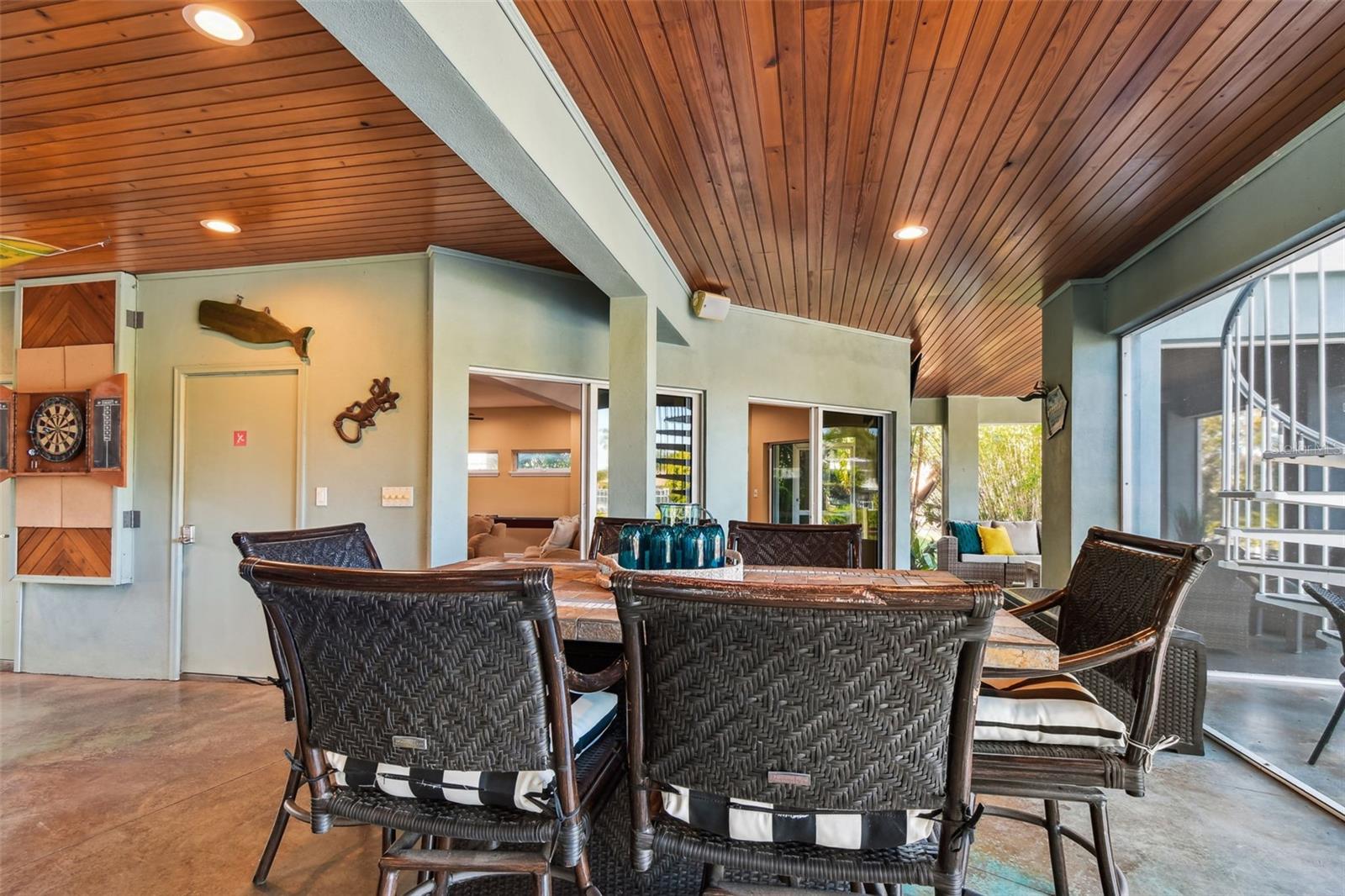 2127 LUSITANIA DR, SARASOTA, FL, 34231