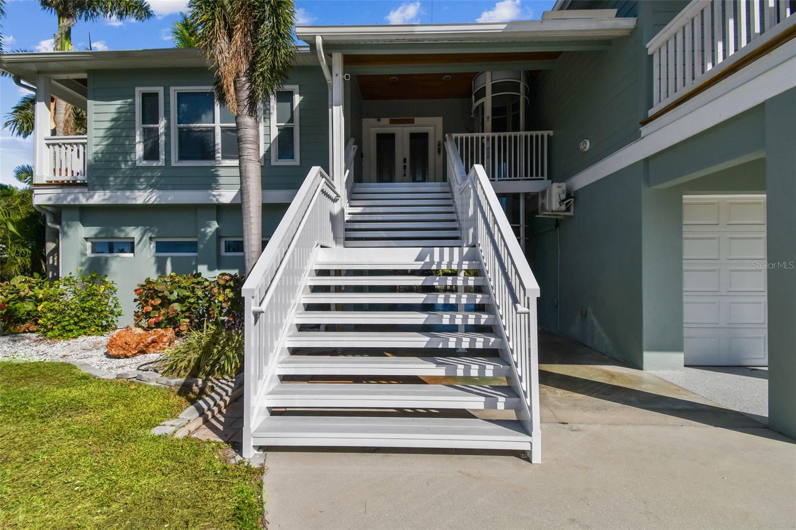 2127 LUSITANIA DR, SARASOTA, FL, 34231