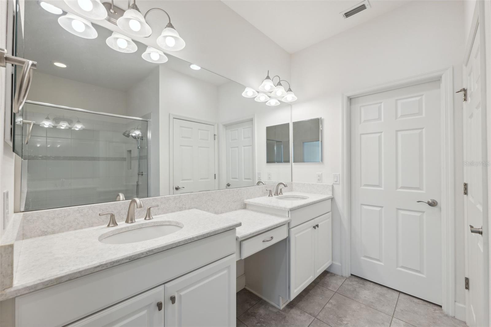 8723 TERRACINA LAKE DR, TAMPA, FL, 33625