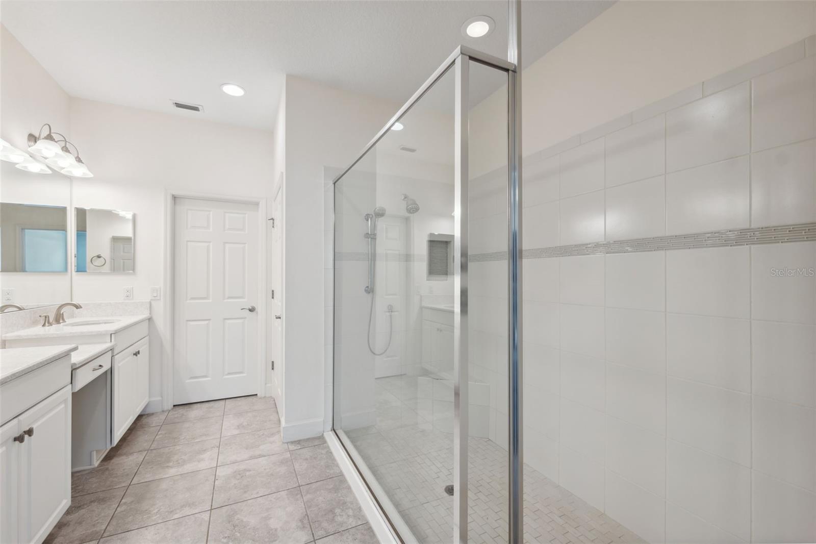 8723 TERRACINA LAKE DR, TAMPA, FL, 33625