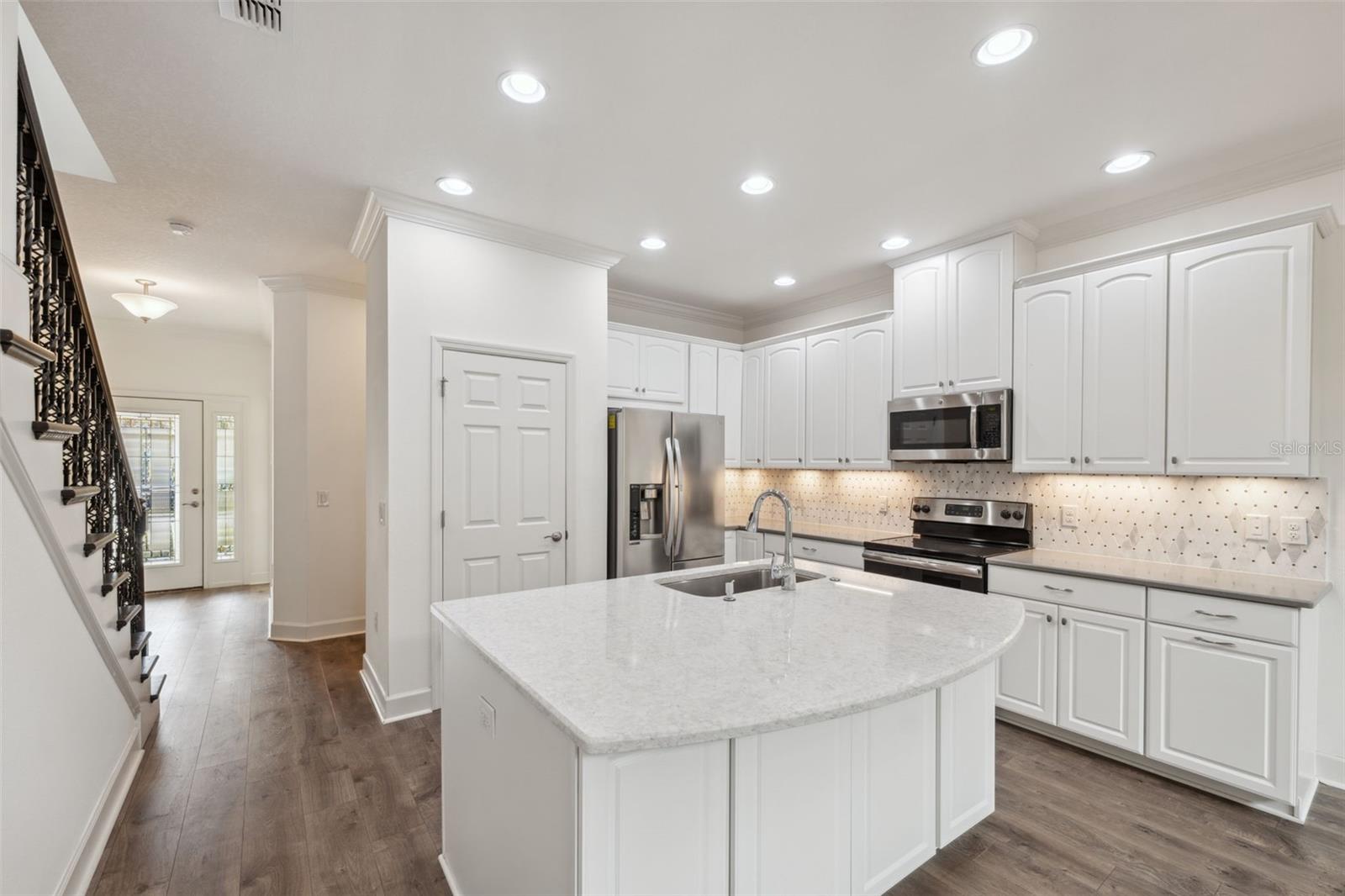 8723 TERRACINA LAKE DR, TAMPA, FL, 33625