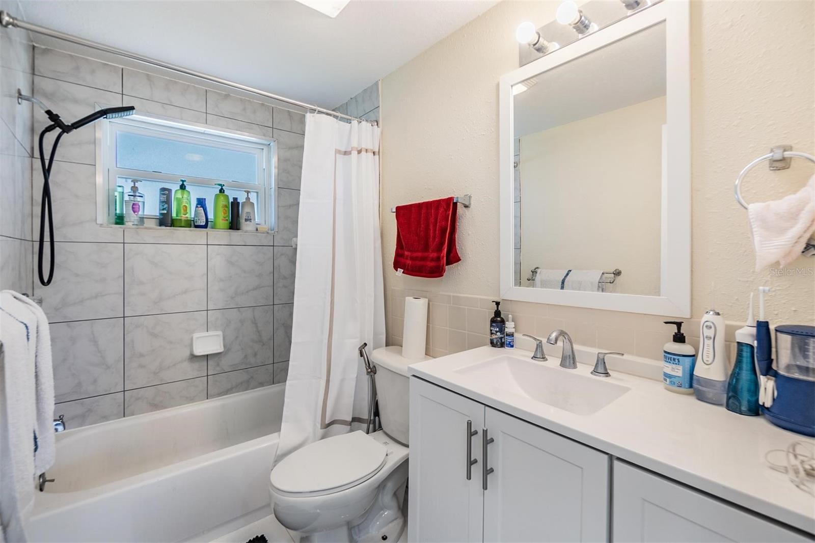 8820 52ND ST N, PINELLAS PARK, FL, 33782