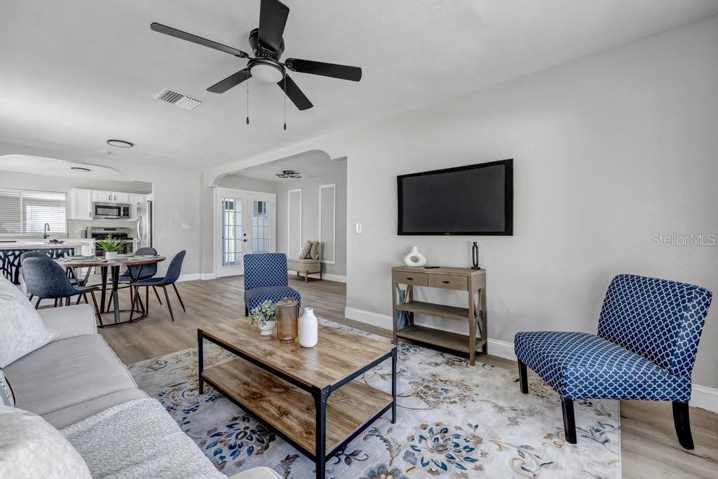 1 CERRUDO LN, PALM COAST, FL, 32137