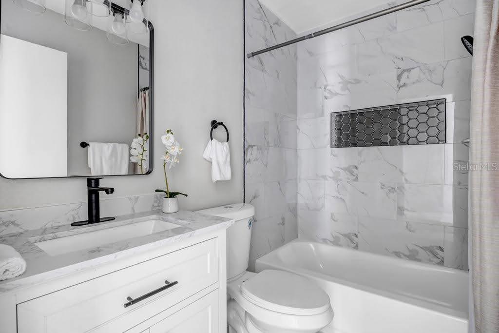 1 CERRUDO LN, PALM COAST, FL, 32137