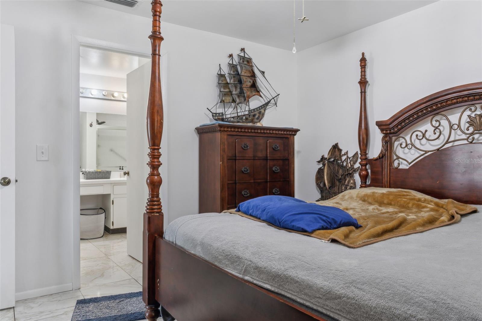 7901 SUGARCANE CT, TEMPLE TERRACE, FL, 33637