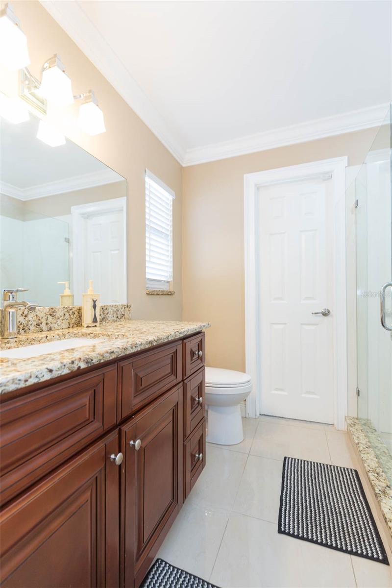 6512 MANILA PALM WAY, APOLLO BEACH, FL, 33572
