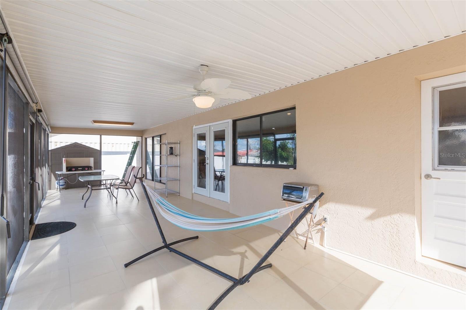 6512 MANILA PALM WAY, APOLLO BEACH, FL, 33572