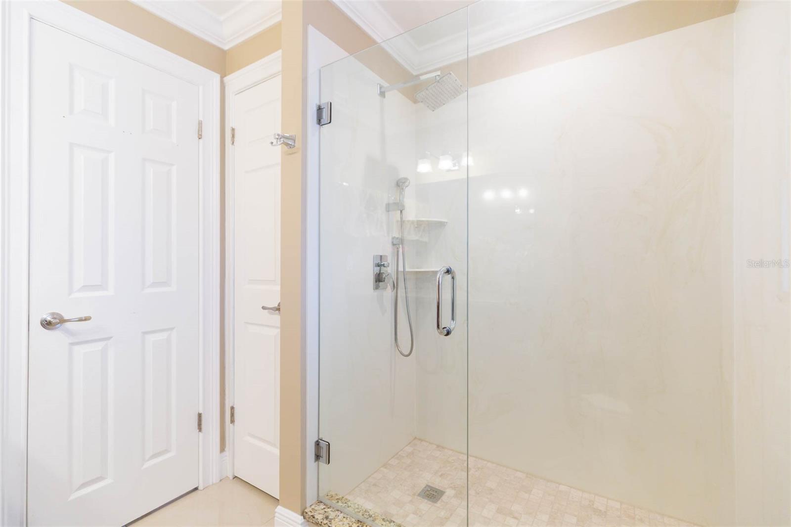 6512 MANILA PALM WAY, APOLLO BEACH, FL, 33572
