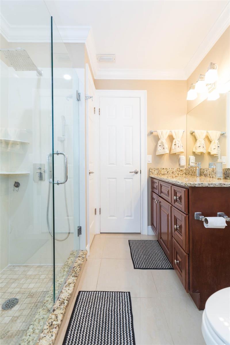 6512 MANILA PALM WAY, APOLLO BEACH, FL, 33572