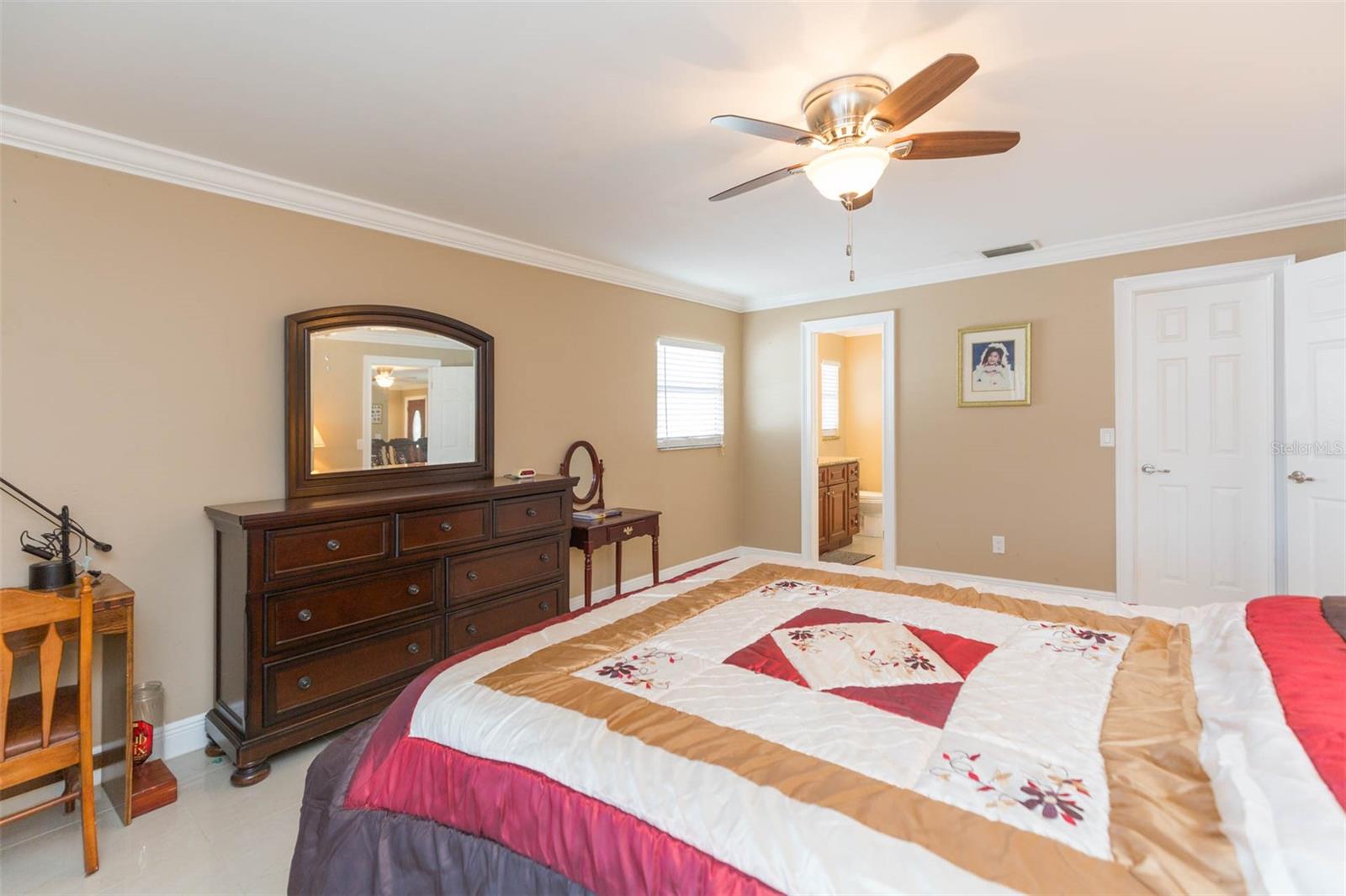 6512 MANILA PALM WAY, APOLLO BEACH, FL, 33572
