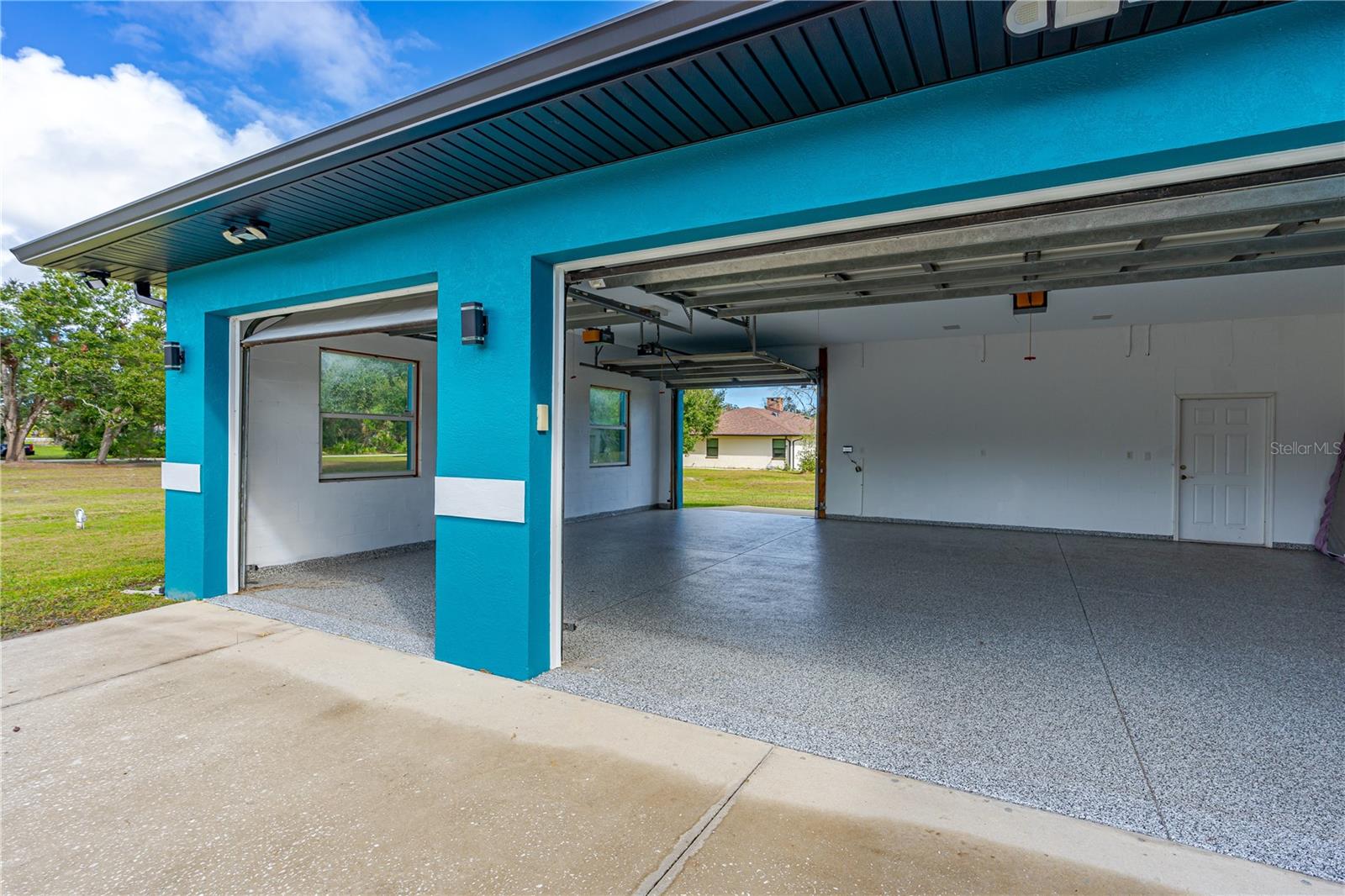 1975 SPRUCE CREEK CIR, PORT ORANGE, FL, 32128