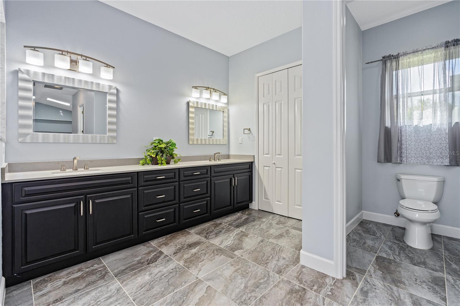1975 SPRUCE CREEK CIR, PORT ORANGE, FL, 32128