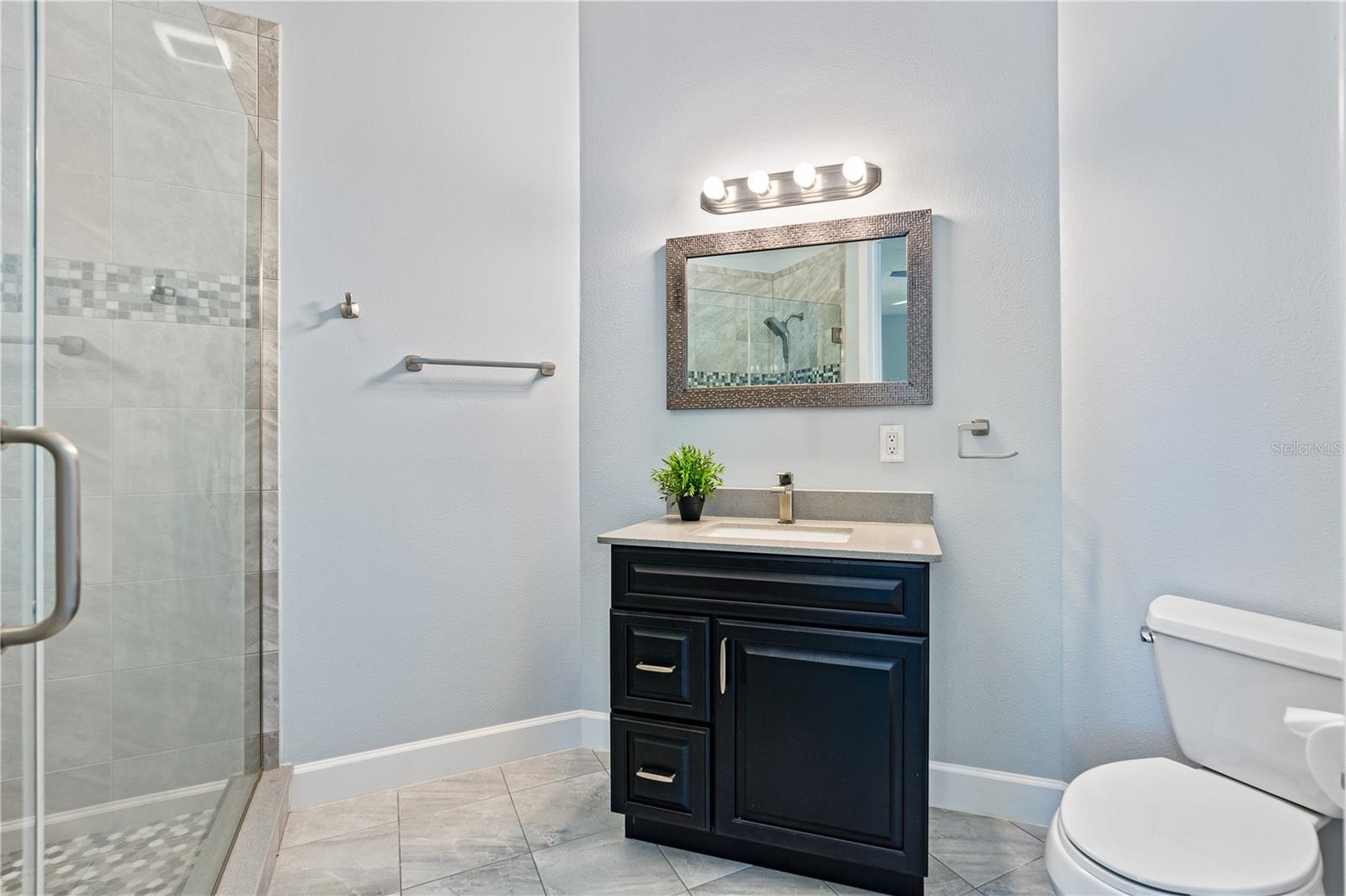 1975 SPRUCE CREEK CIR, PORT ORANGE, FL, 32128