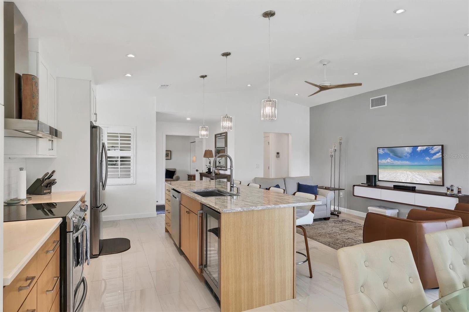 619 ESTUARY DR, BRADENTON, FL, 34209