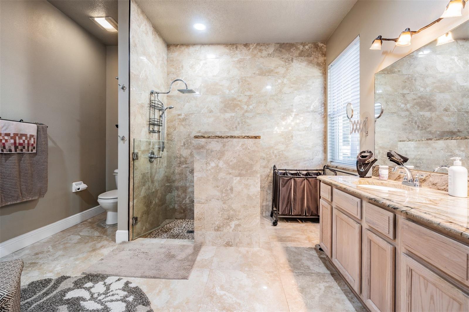 727 GRAND CANYON DR, VALRICO, FL, 33594