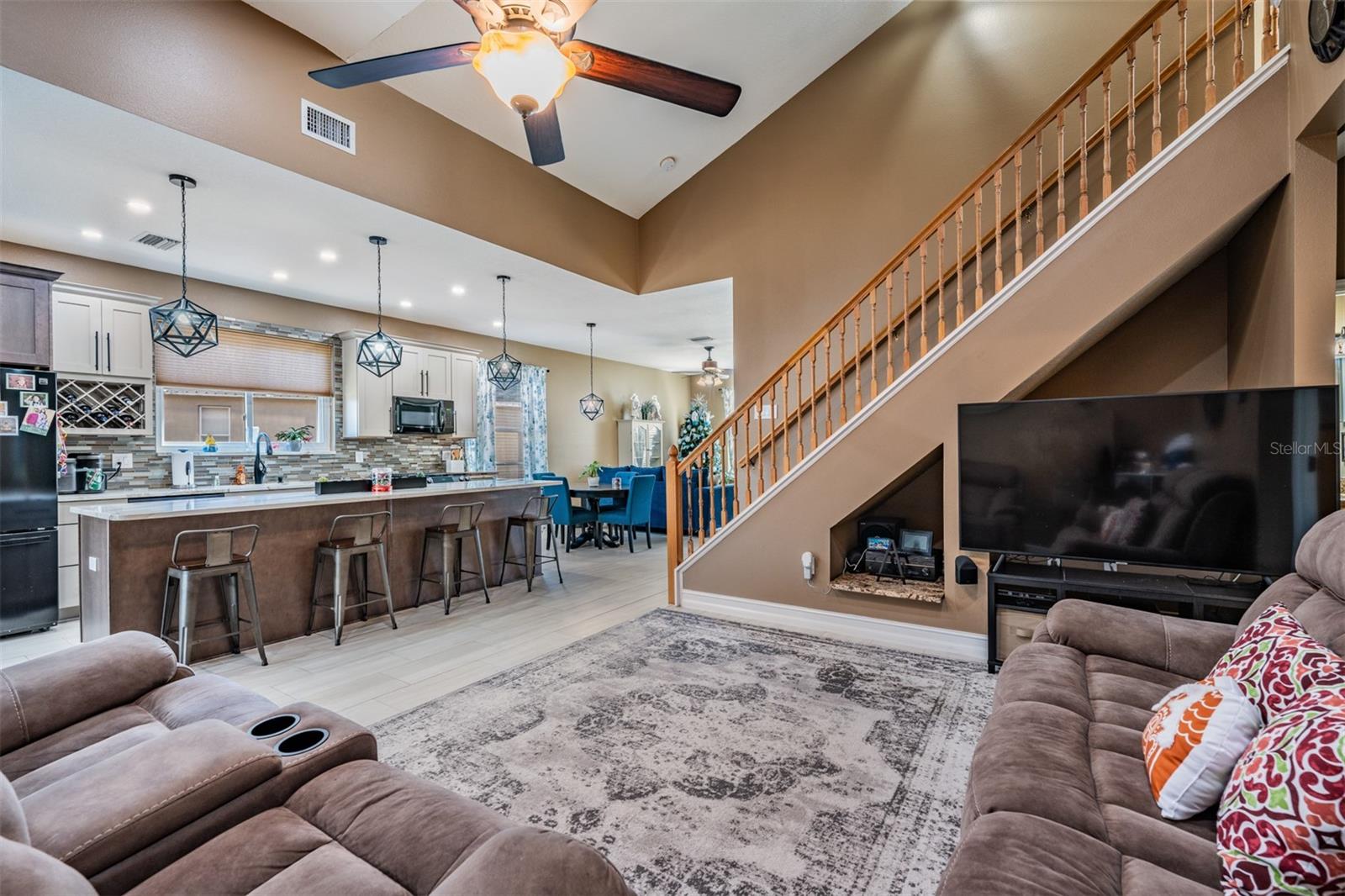 727 GRAND CANYON DR, VALRICO, FL, 33594