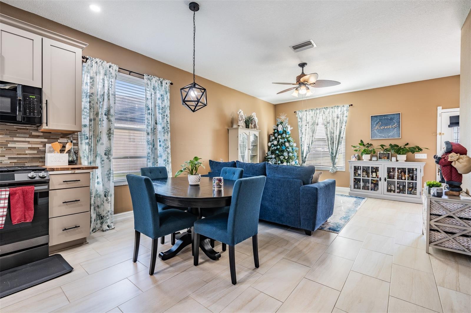 727 GRAND CANYON DR, VALRICO, FL, 33594