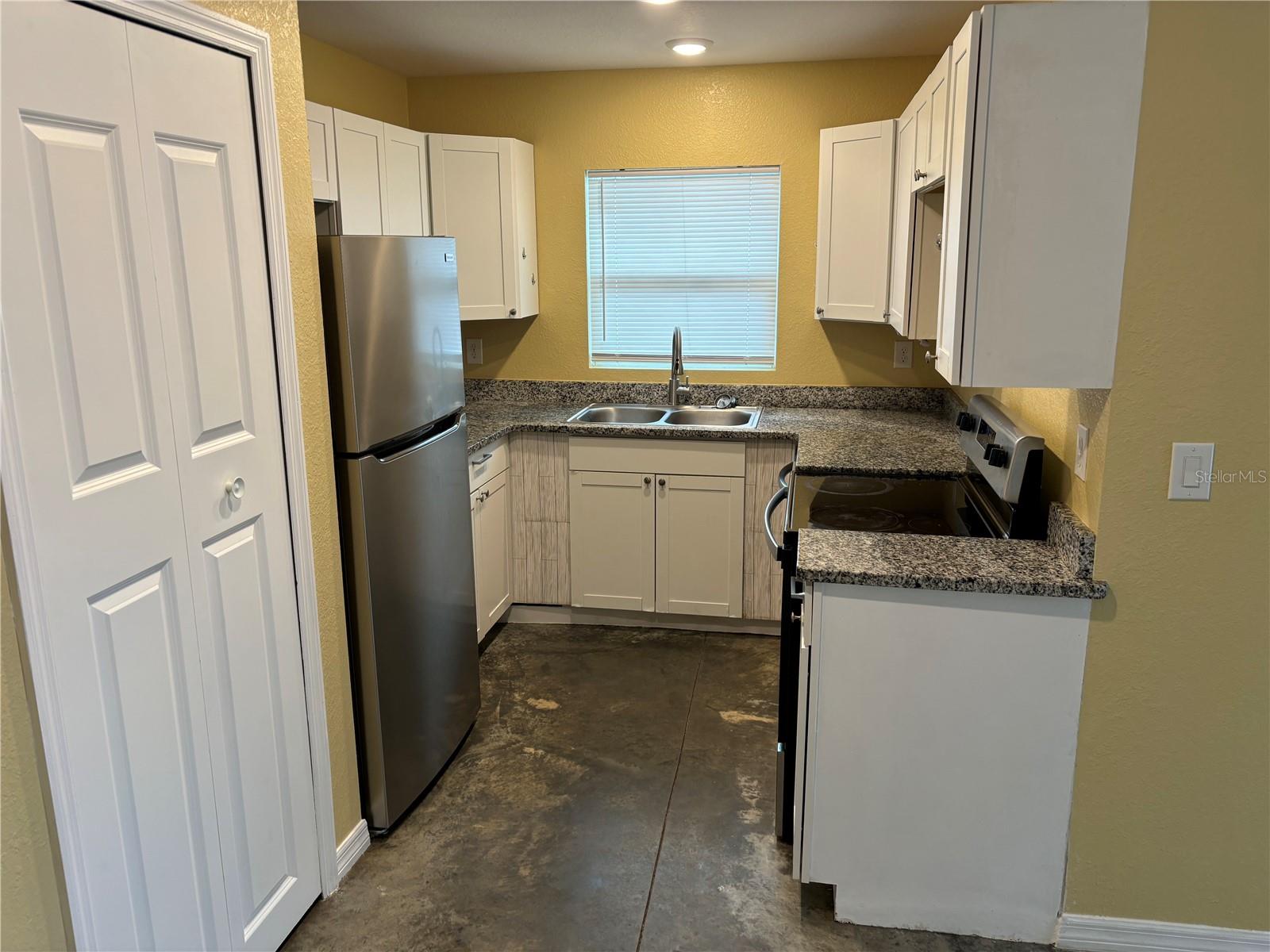 2010 S LAKE CANNON DR NW, WINTER HAVEN, FL, 33881