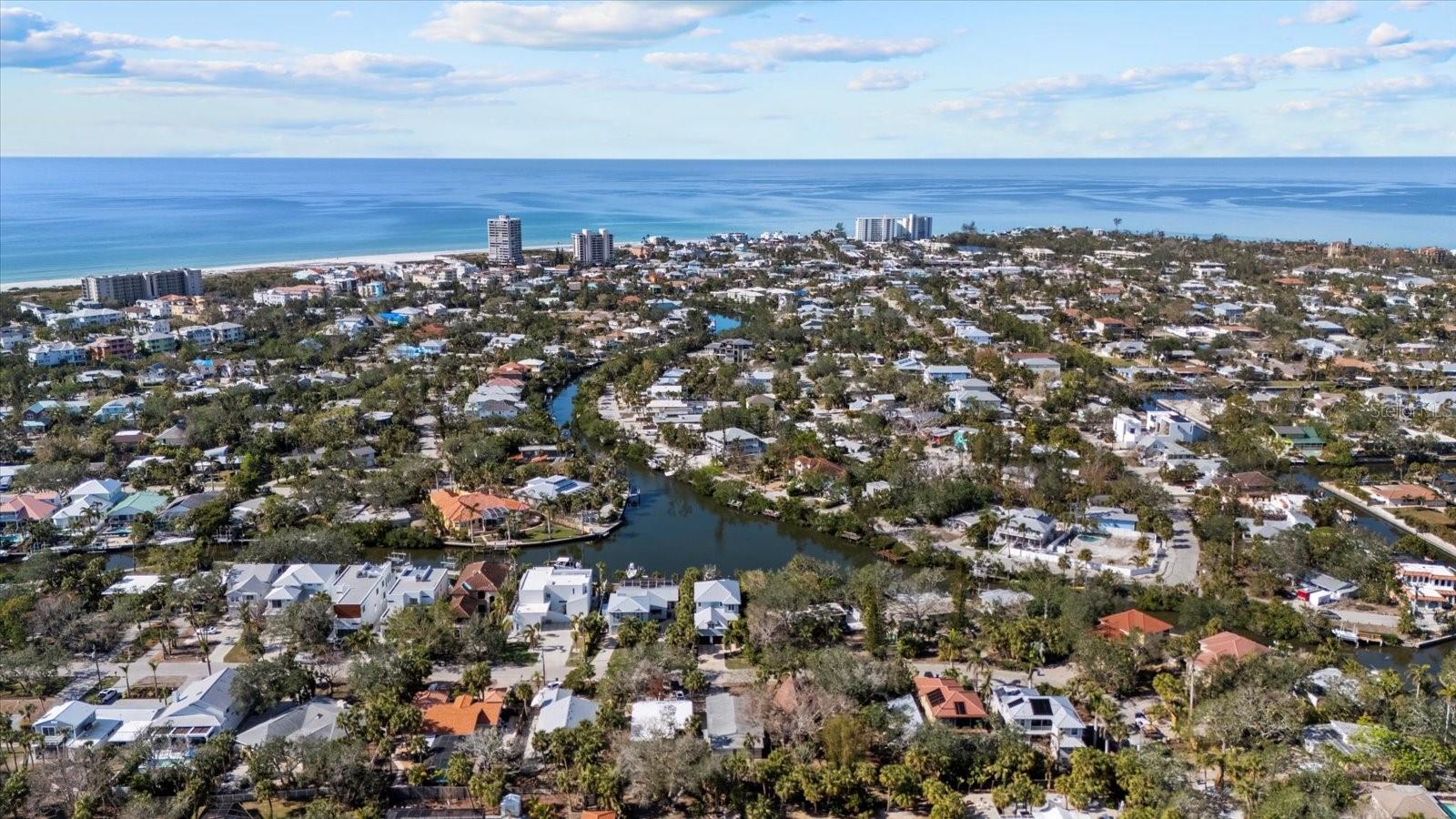 5246 AVENIDA DEL MARE, SARASOTA, FL, 34242
