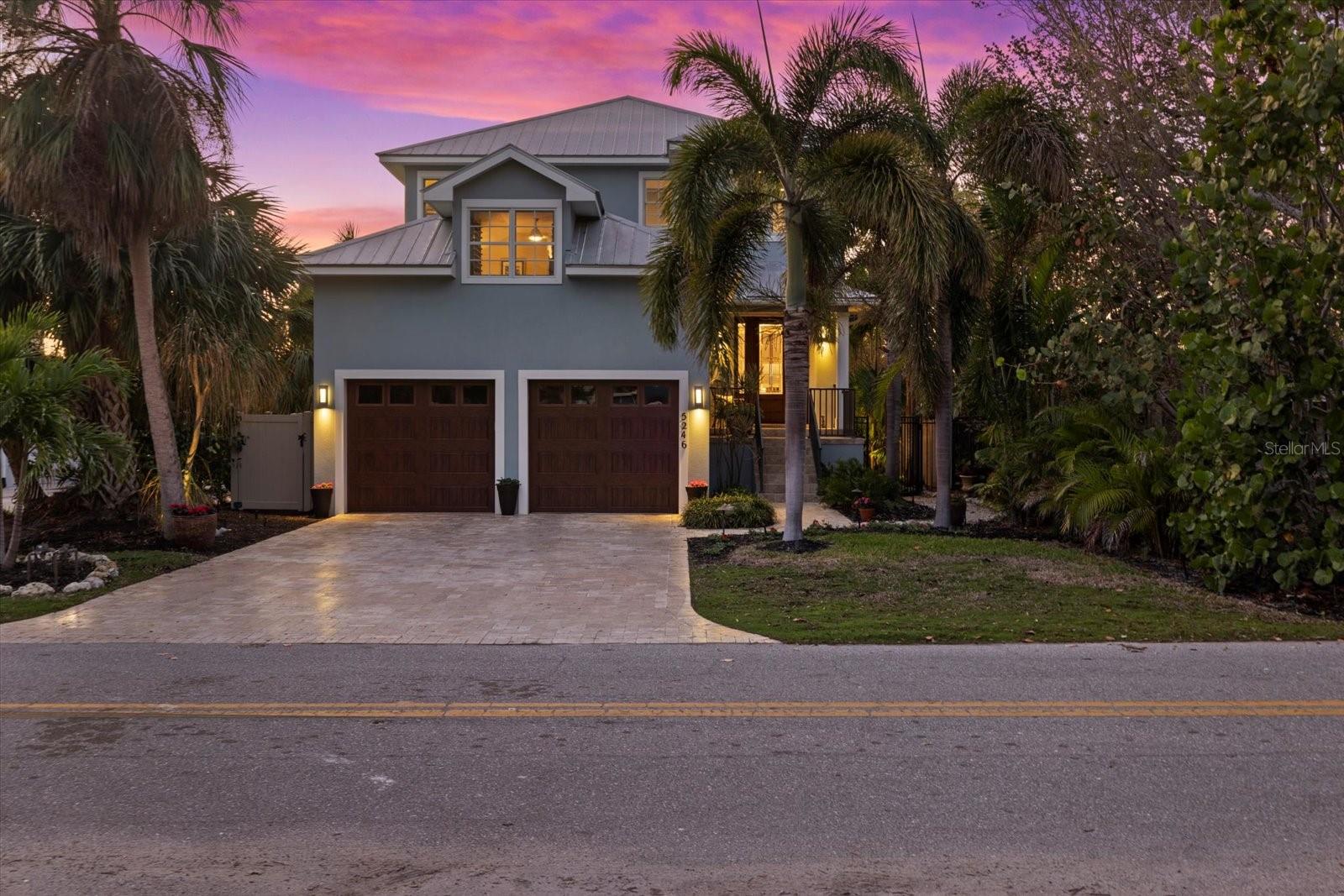 5246 AVENIDA DEL MARE, SARASOTA, FL, 34242