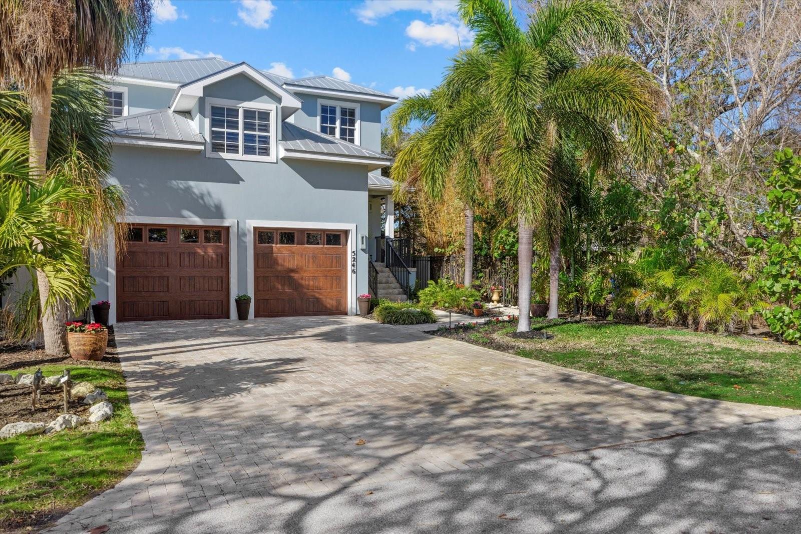 5246 AVENIDA DEL MARE, SARASOTA, FL, 34242