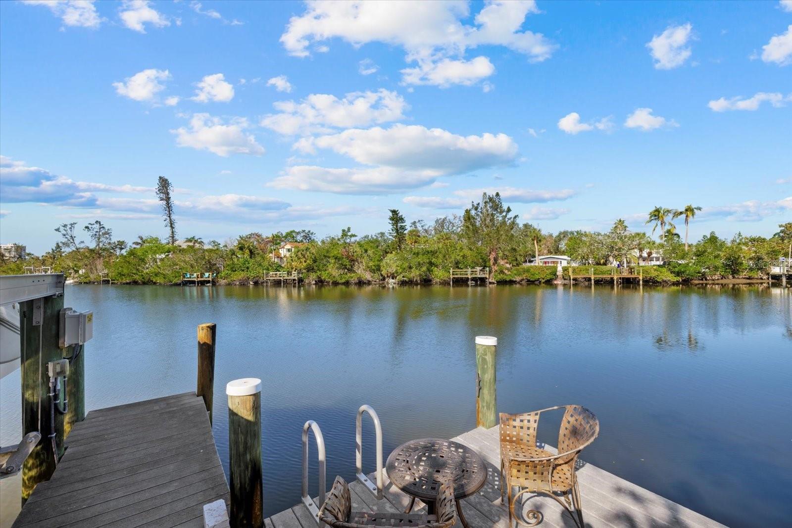 5246 AVENIDA DEL MARE, SARASOTA, FL, 34242