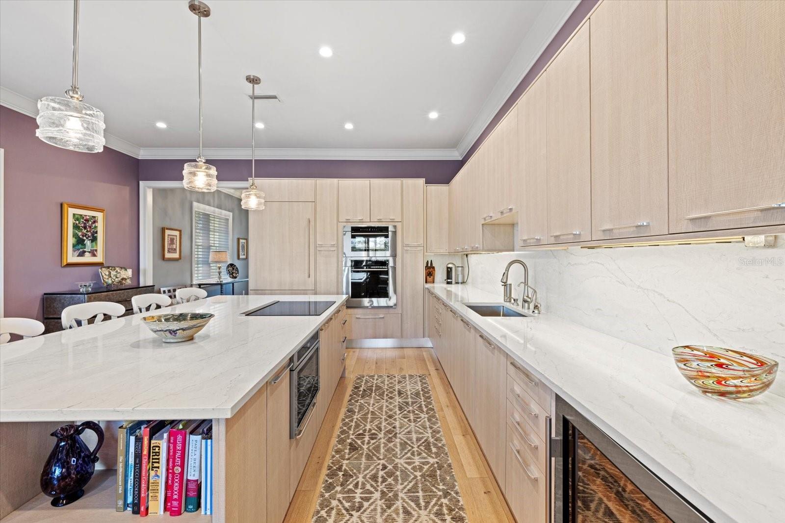 5246 AVENIDA DEL MARE, SARASOTA, FL, 34242