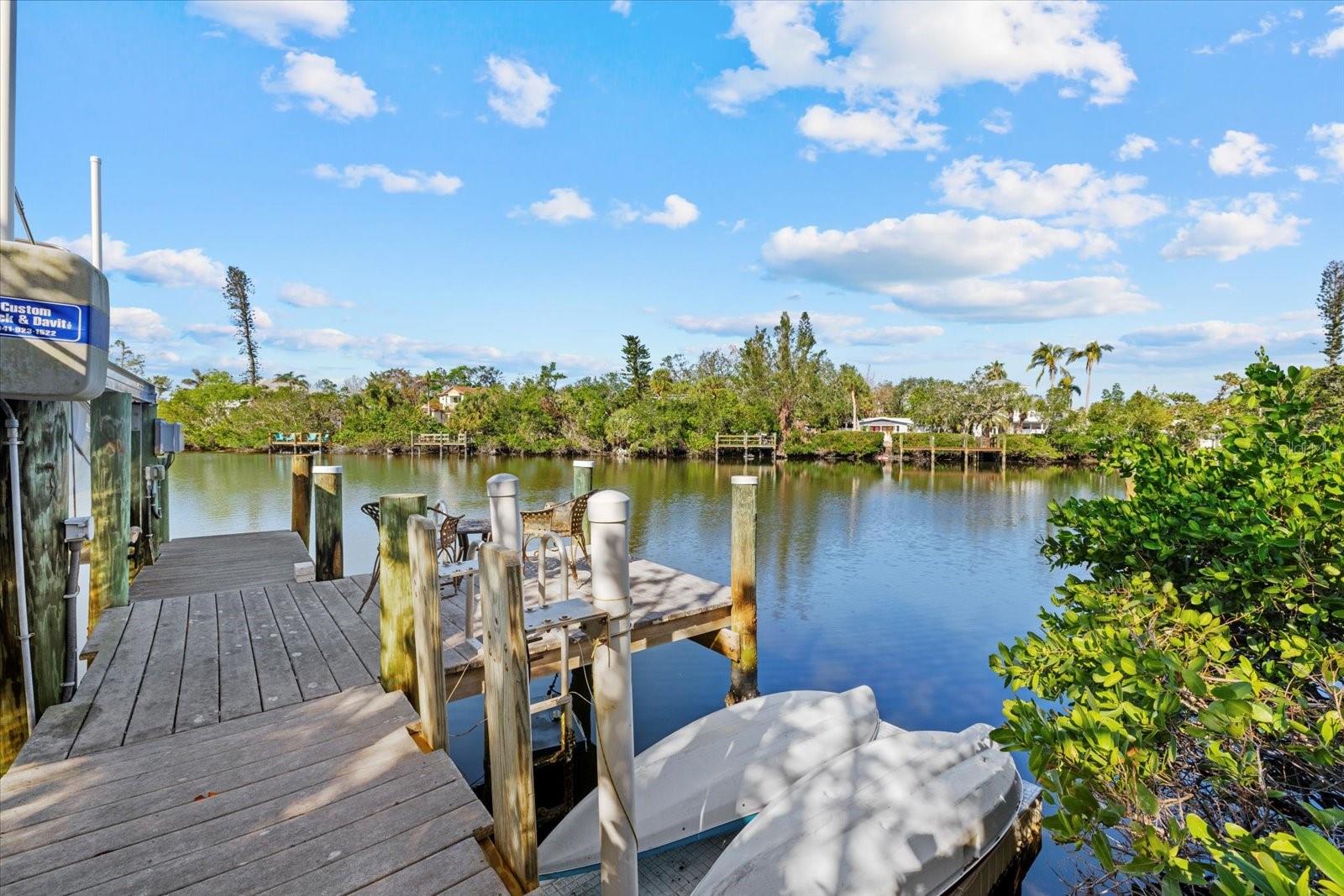5246 AVENIDA DEL MARE, SARASOTA, FL, 34242