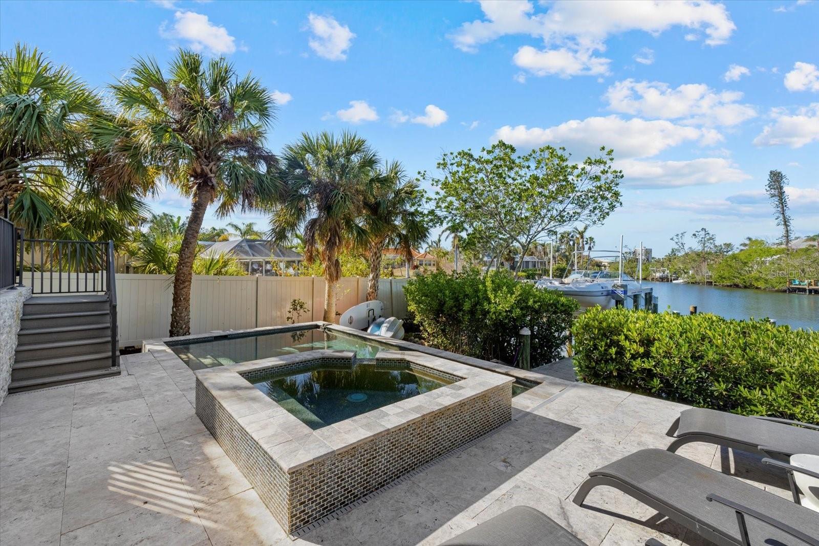 5246 AVENIDA DEL MARE, SARASOTA, FL, 34242