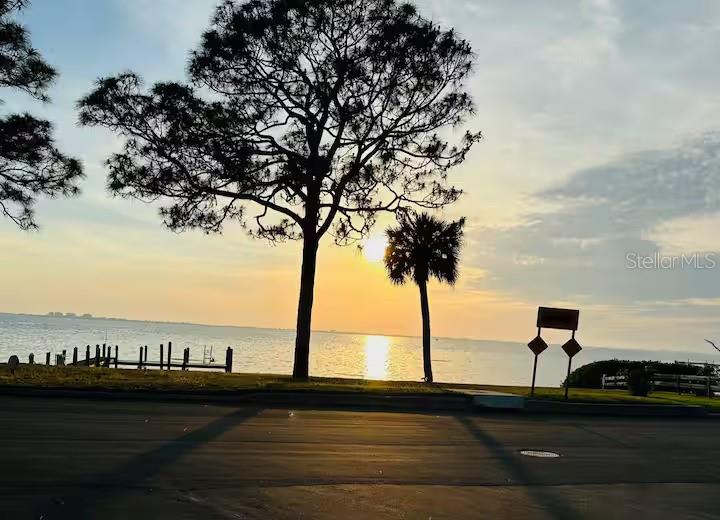 339 SUWANEE AVE, SARASOTA, FL, 34243